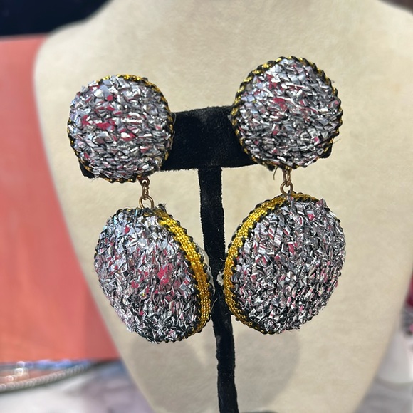 Vintage Sparkly Silver Textured Fabric with Golden Outline Earrings-Boutique - Picture 2 of 6
